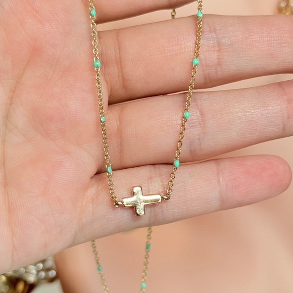 ⚜️ Gold and Turquoise Beaded Necklace - Picture 7 of 7